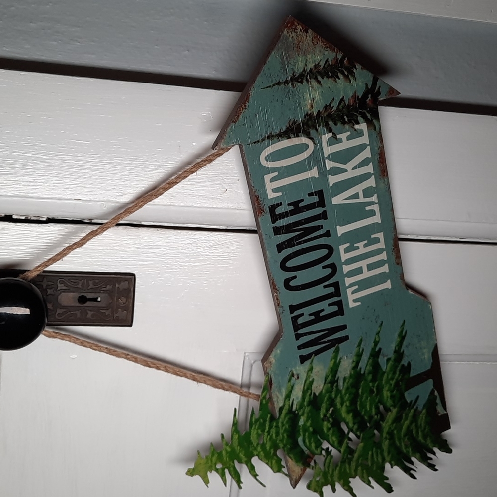 Welcome to the Lake Wall Hanging Arrow Indoor Outdoor Wood Metal Pine Trees
